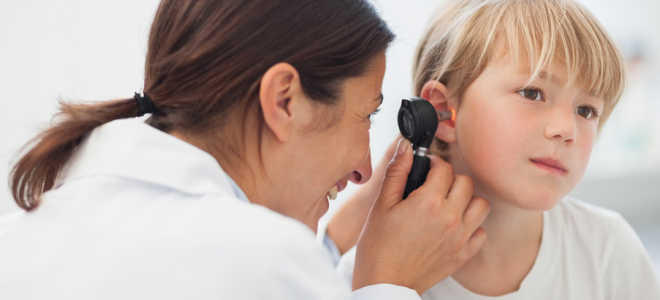 Как лечить отит у детей? 5 вопросов, которые мучают родителей