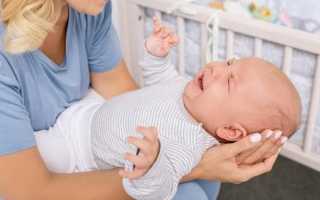 Как вылечить кишечные колики у новорожденного ребенка